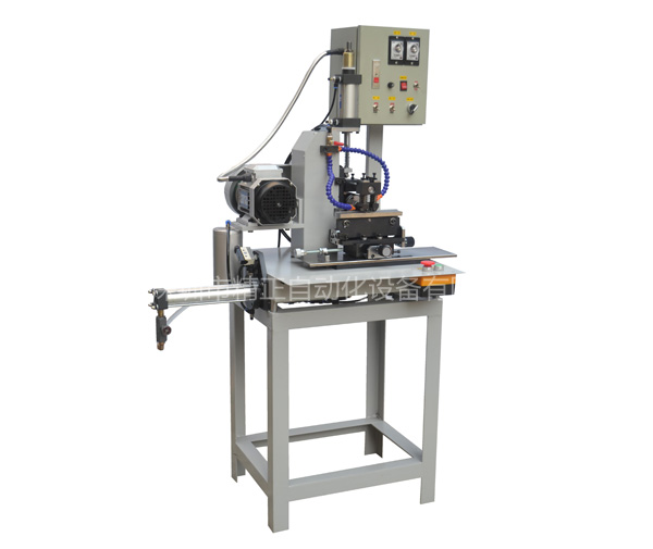 風(fēng)油壓自動(dòng)刨比機(jī)